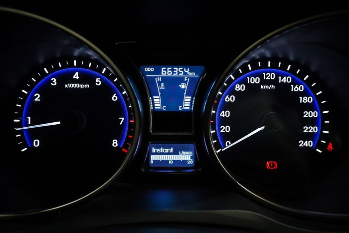 2016 Hyundai Veloster +