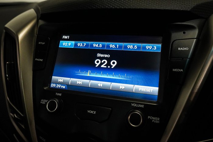 2016 Hyundai Veloster +