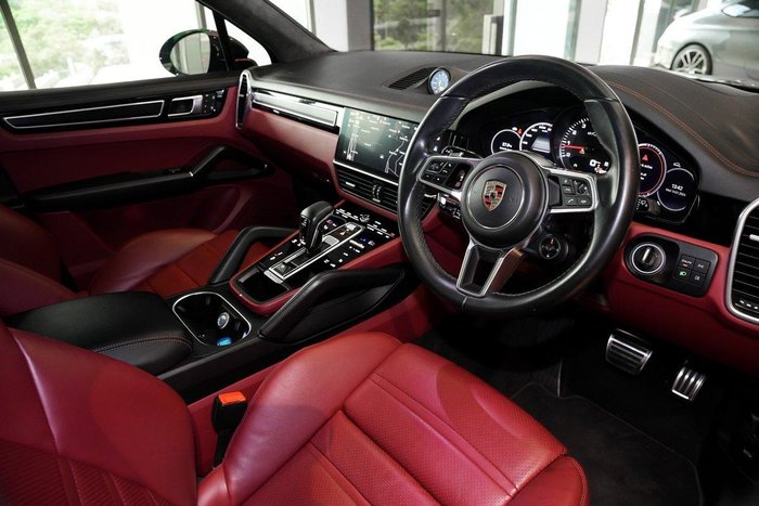 2021 Porsche Cayenne GTS