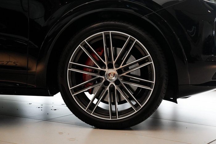 2021 Porsche Cayenne GTS