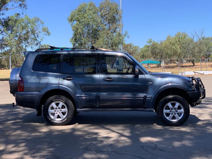 2006 Mitsubishi Pajero VR-X