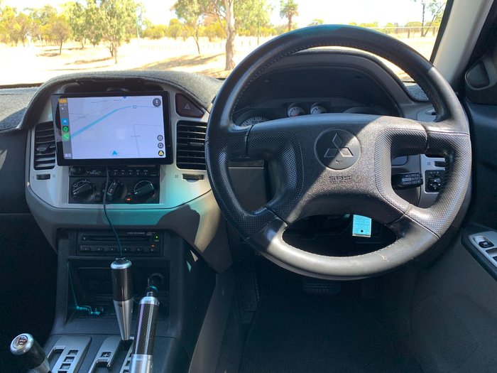 2006 Mitsubishi Pajero VR-X