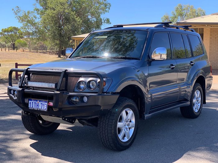2006 Mitsubishi Pajero VR-X