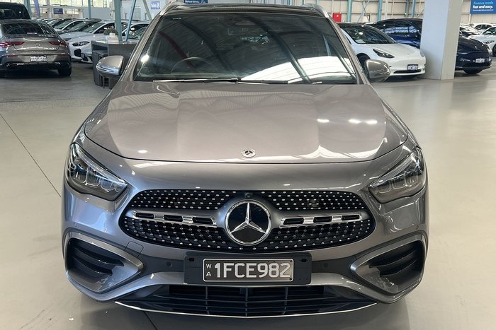 2024 Mercedes-Benz GLA-Class GLA200