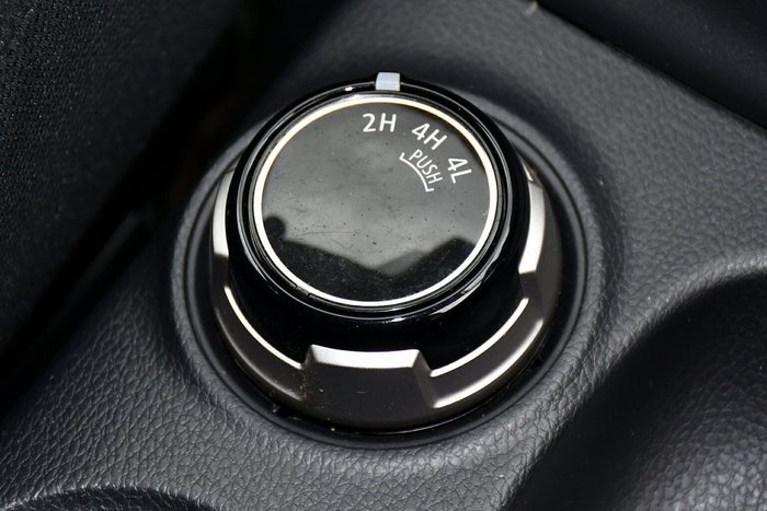 2024 Mitsubishi Triton GLX