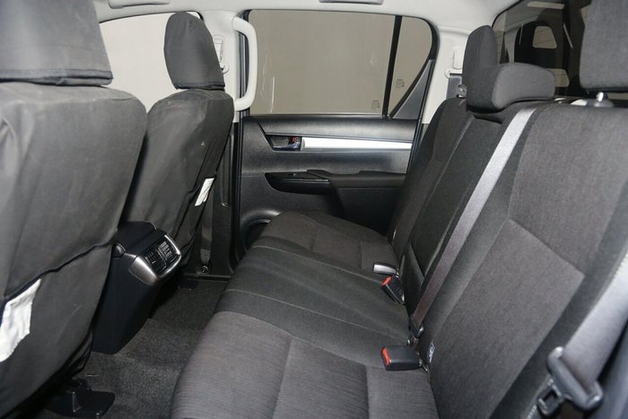 2018 Toyota Hilux SR5