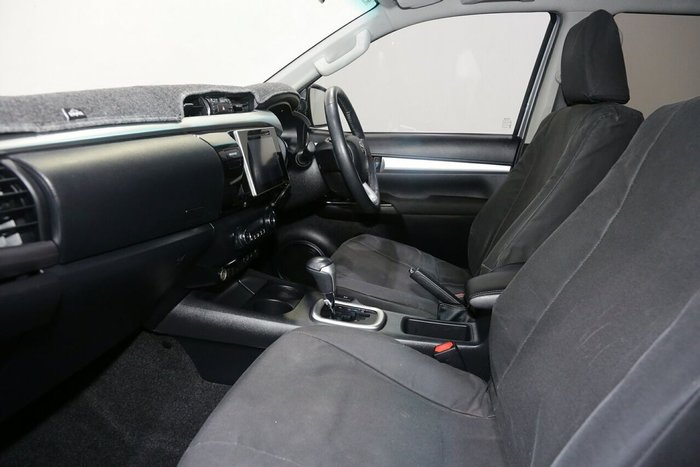 2018 Toyota Hilux SR5