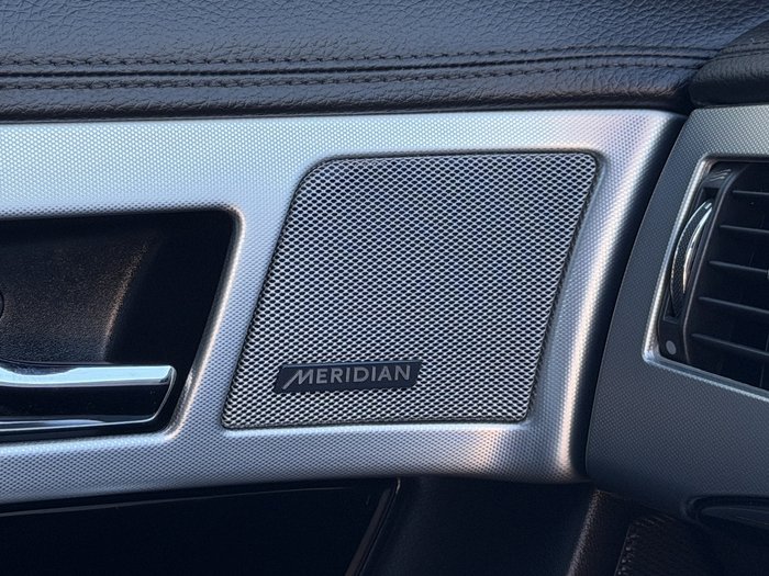 2014 Jaguar XF Premium Luxury