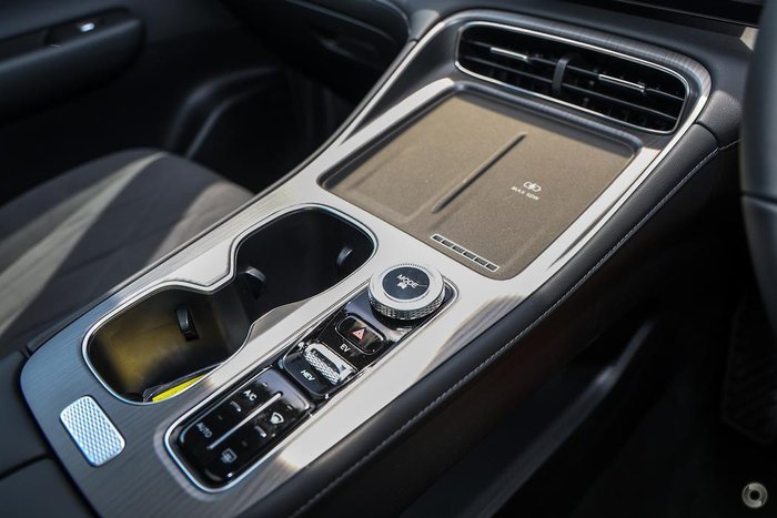 2025 Chery Tiggo 8 Super Hybrid Ultimate