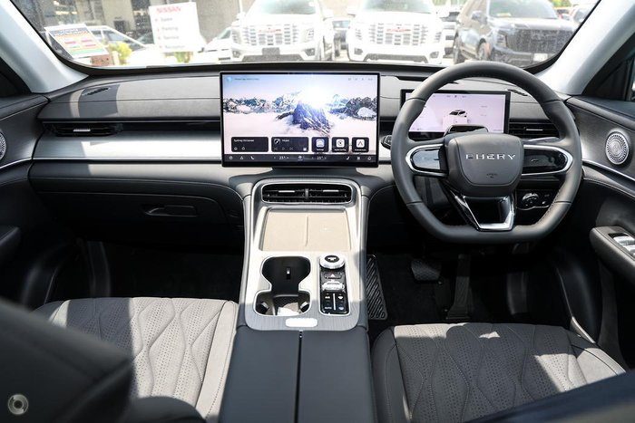 2025 Chery Tiggo 8 Super Hybrid Ultimate