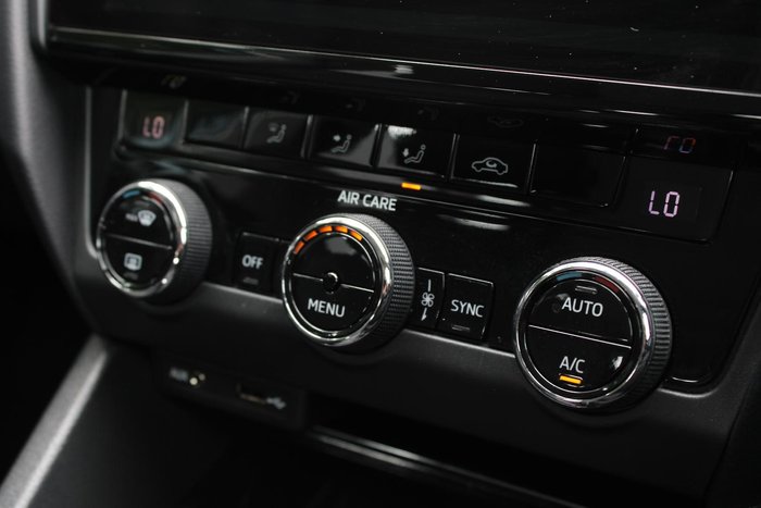 2017 SKODA Octavia 110TSI NE MY18 Quartz Grey