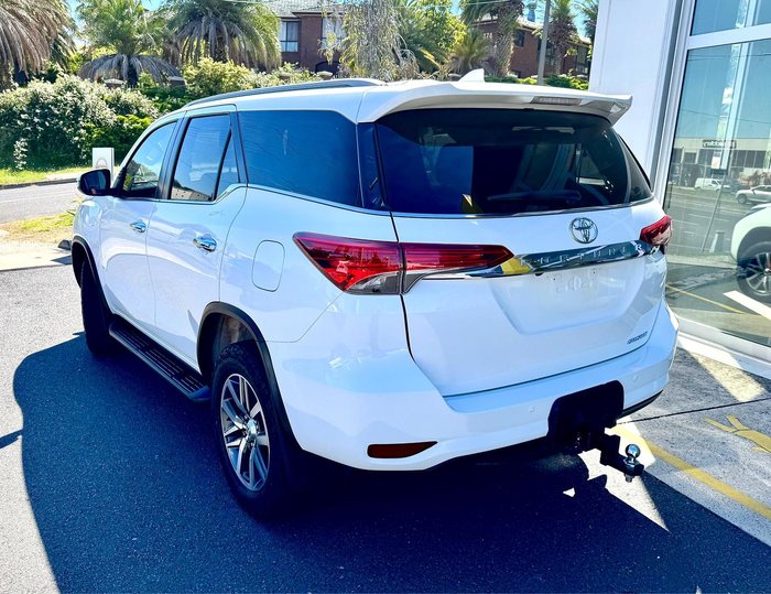 2018 Toyota Fortuner Crusade GUN156R 4X4 Dual Range Glacier White