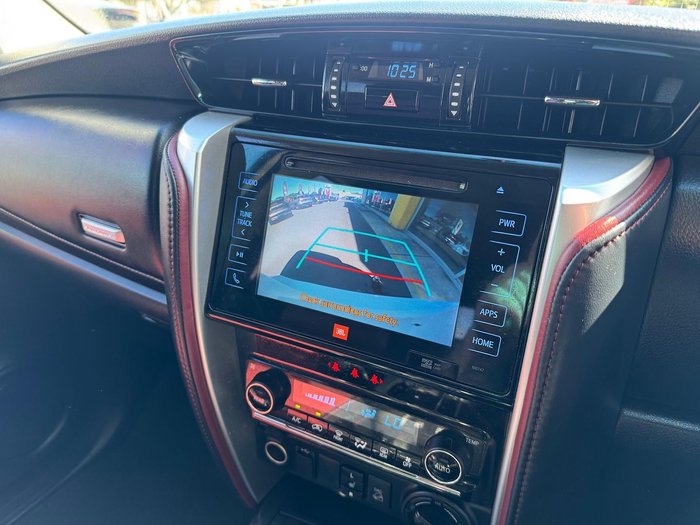 2018 Toyota Fortuner Crusade GUN156R 4X4 Dual Range Glacier White