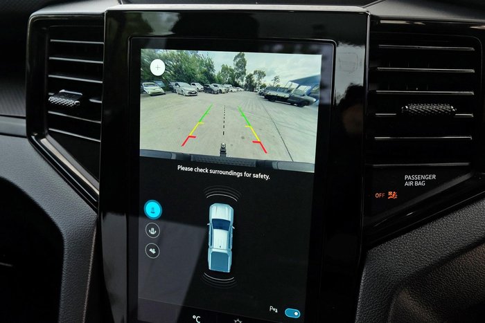 2024 Volkswagen Amarok TDI405 Core NF MY23 4X4 Dual Range Clear White