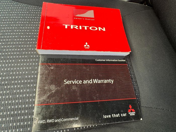 2012 Mitsubishi Triton GLX-R