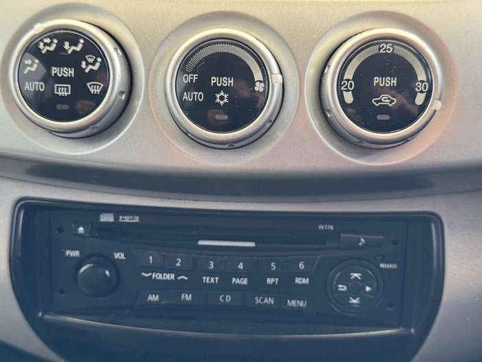 2012 Mitsubishi Triton GLX-R