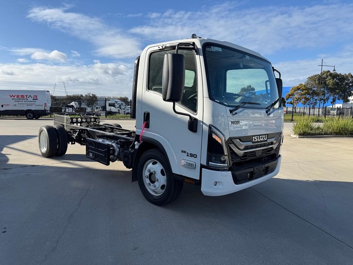 2025 Isuzu N Series 88-190