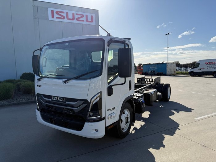 2025 Isuzu N Series 88-190
