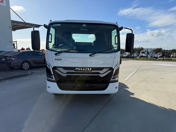 2025 Isuzu N Series 88-190