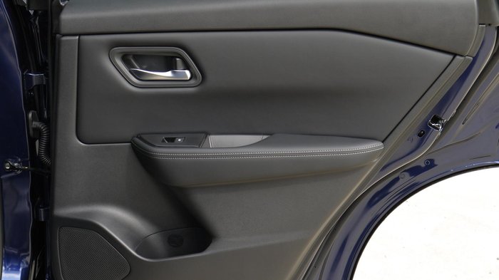 2026 Nissan X-TRAIL ST-L