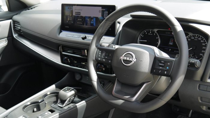2026 Nissan X-TRAIL ST-L