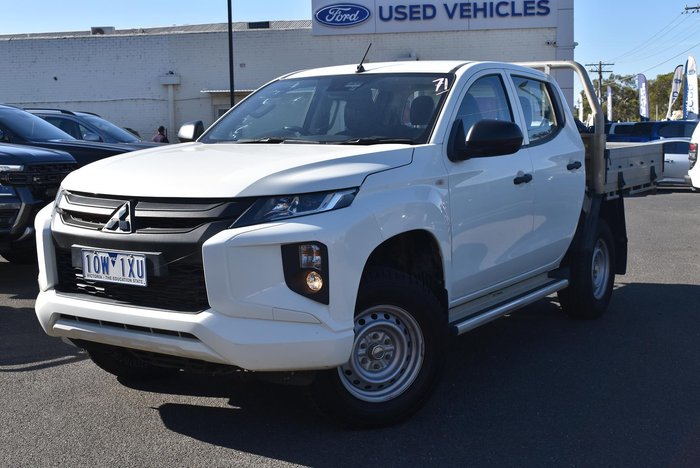 2019 Mitsubishi Triton GLX ADAS