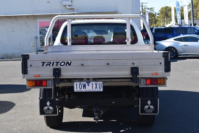 2019 Mitsubishi Triton GLX ADAS