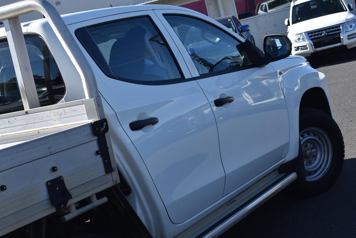 2019 Mitsubishi Triton GLX ADAS