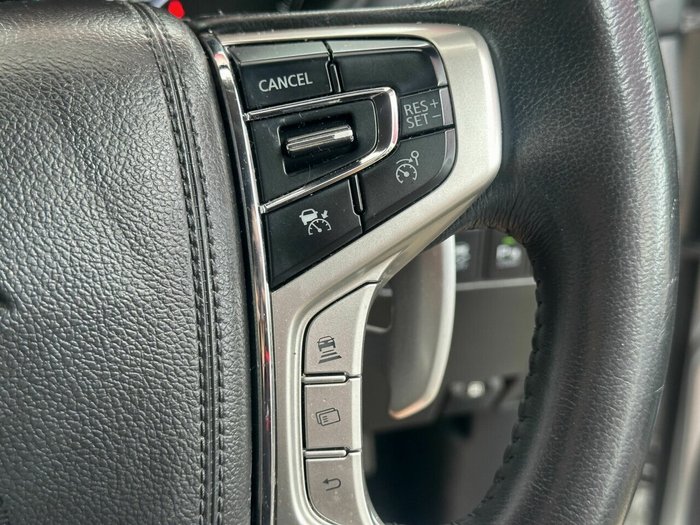 2020 Mitsubishi Pajero Sport GLS