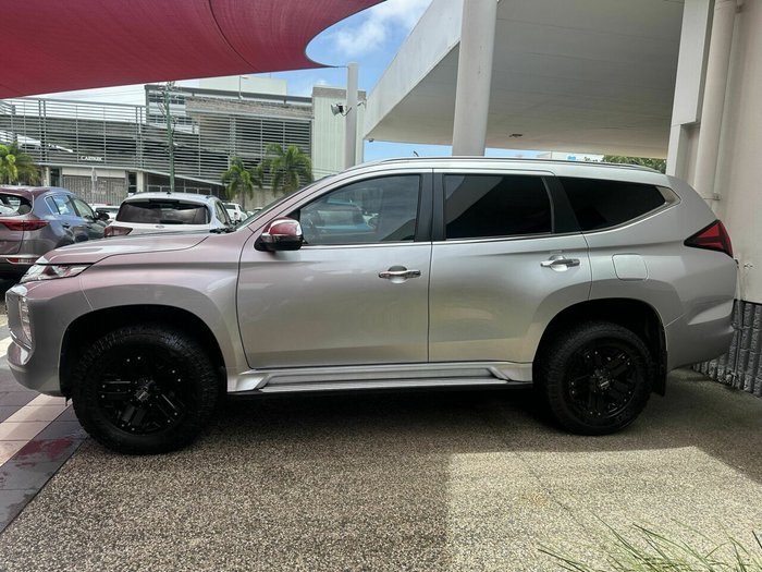 2020 Mitsubishi Pajero Sport GLS