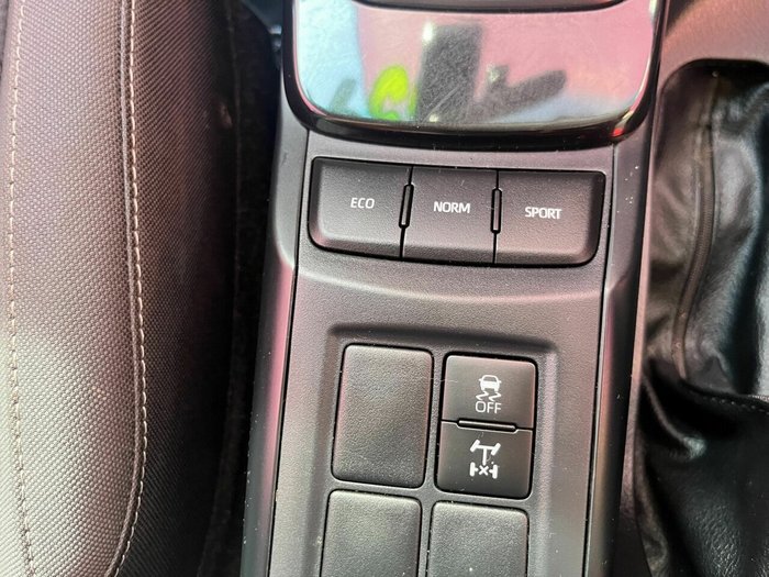 2024 Toyota Fortuner GXL