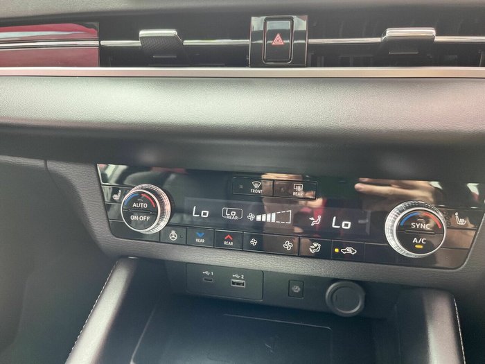 2023 Mitsubishi Outlander Exceed