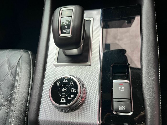 2023 Mitsubishi Outlander Exceed