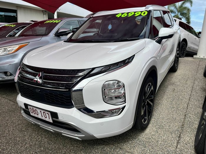 2023 Mitsubishi Outlander Exceed