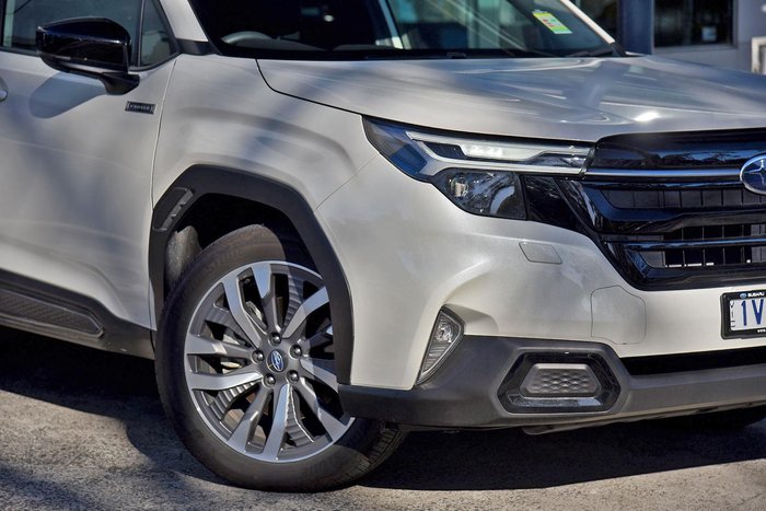 2025 Subaru Forester Hybrid Touring