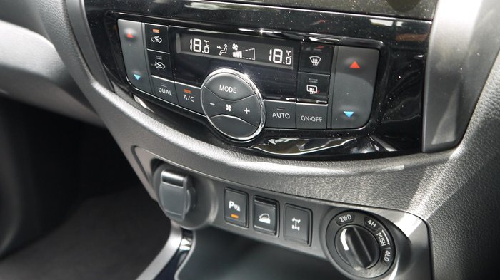 2025 Nissan Navara PRO-4X