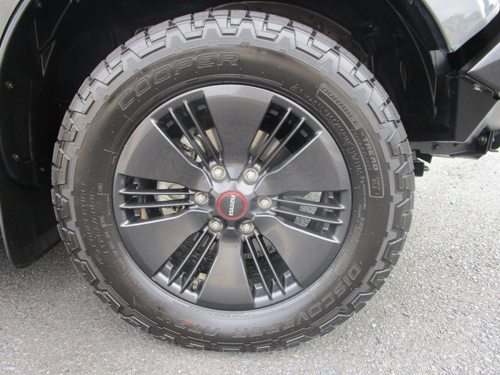 2022 Isuzu D-MAX X-TERRAIN
