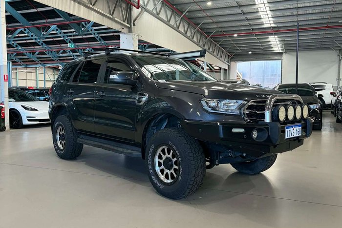 2018 Ford Everest
