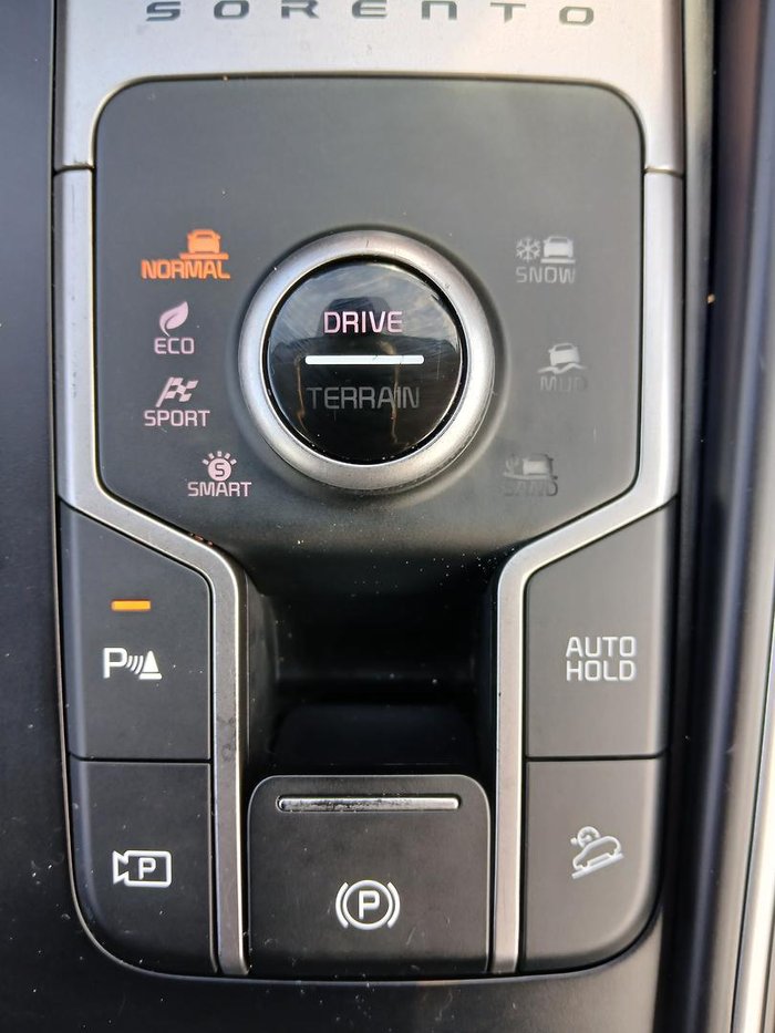 2023 Kia Sorento S