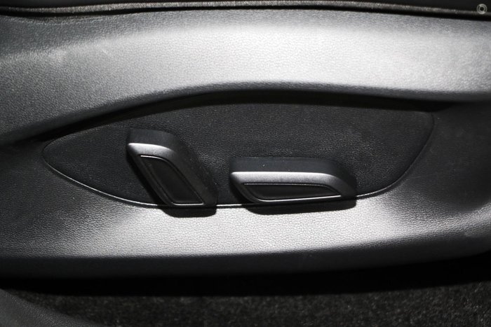 2025 MG ZS Essence Turbo