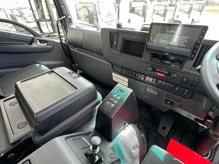 2025 Isuzu F Series FVR 170-300 AT R47