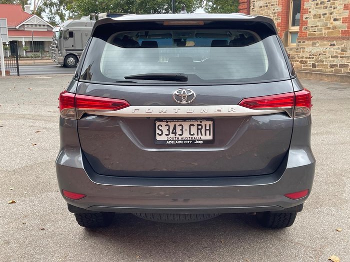 2022 Toyota Fortuner GX