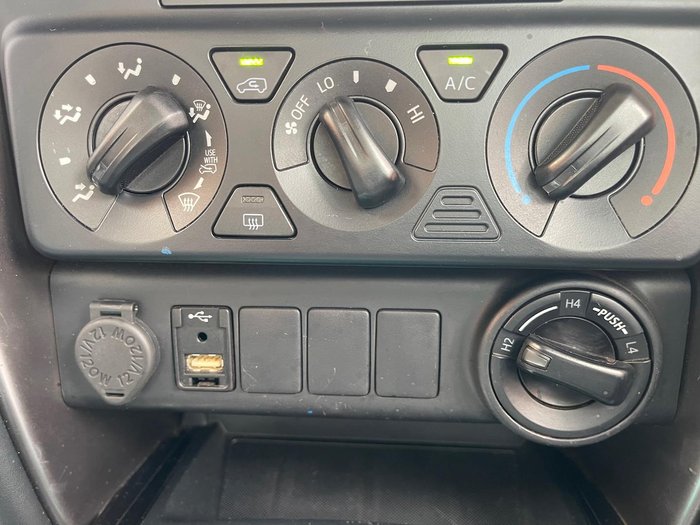 2022 Toyota Fortuner GX