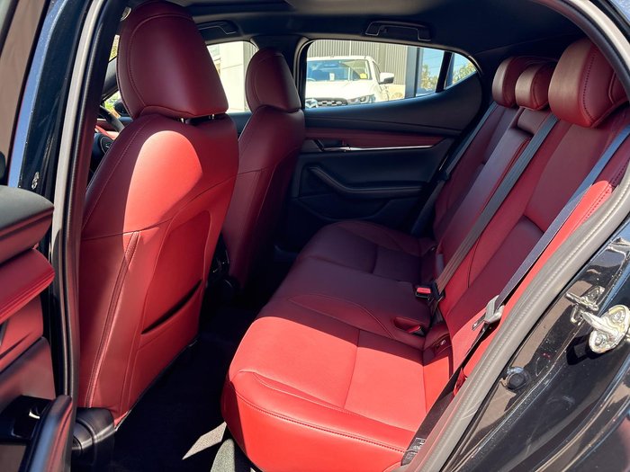 2025 Mazda 3 G25 Astina