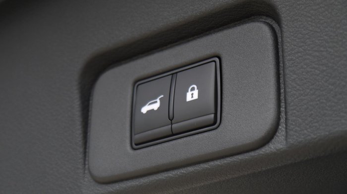 2026 Nissan X-TRAIL Ti