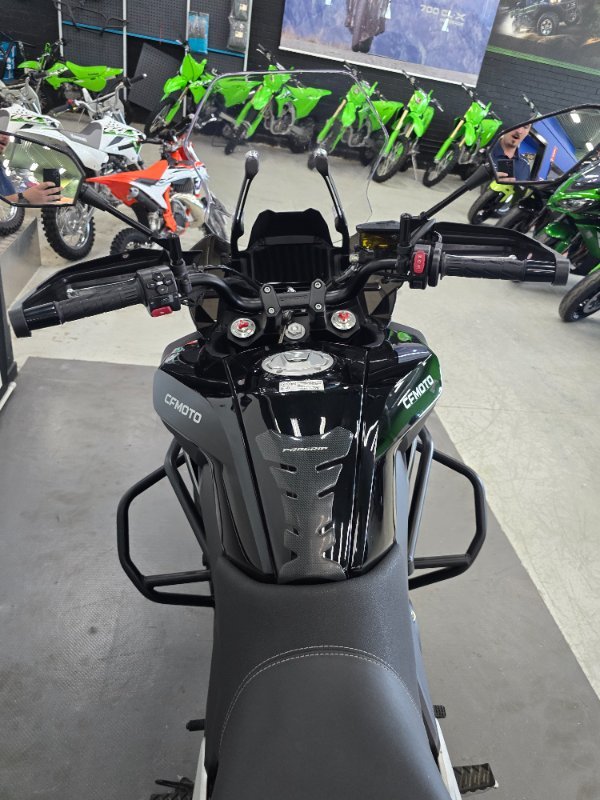 2023 CFMOTO MT Black