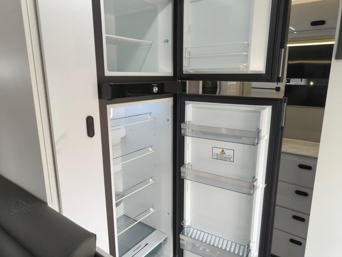 2025 JB Caravans Scorpion Sting 20'6 Rear Door Cafe
