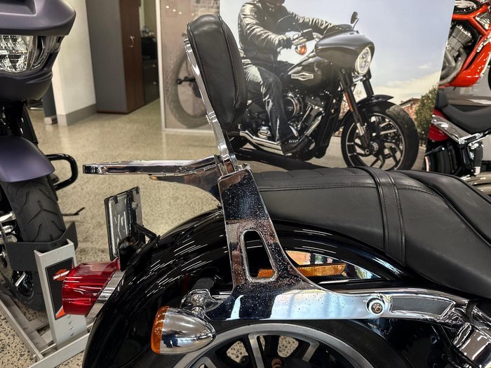 2017 Harley-Davidson Dyna Low Rider 103 (FXDL) Dyna Black