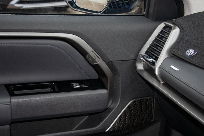 2025 MG MGU9 Explore