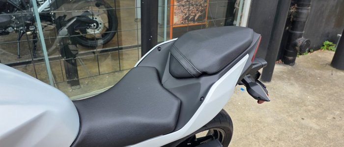 2025 Kawasaki NINJA 500 WHITE